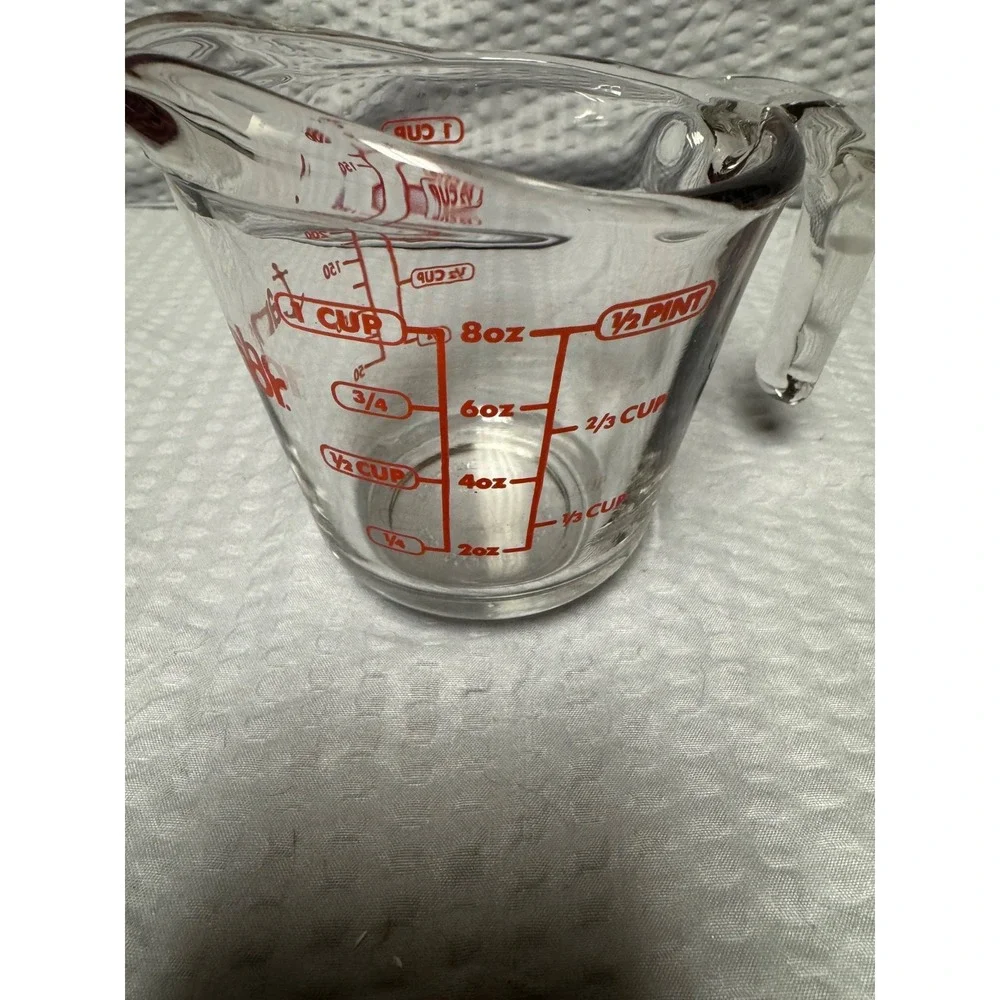 Anchor Hocking Glass Measuring Cup 8oz 1 Cup 1/2 Pint Red‎ Lettering